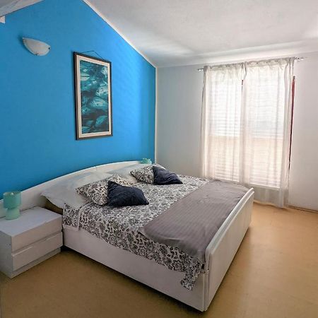 Apartment Marica Grebastica Luaran gambar