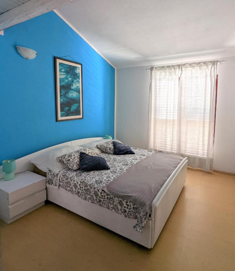 Apartment Marica Grebastica Luaran gambar